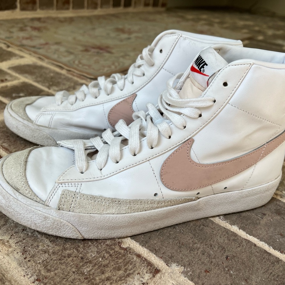 Nike Women's White and Pink High-Top Sneakers